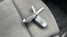 Vauxhall Crossland 1.2 Turbo Ultimate 5dr Petrol Hatchback